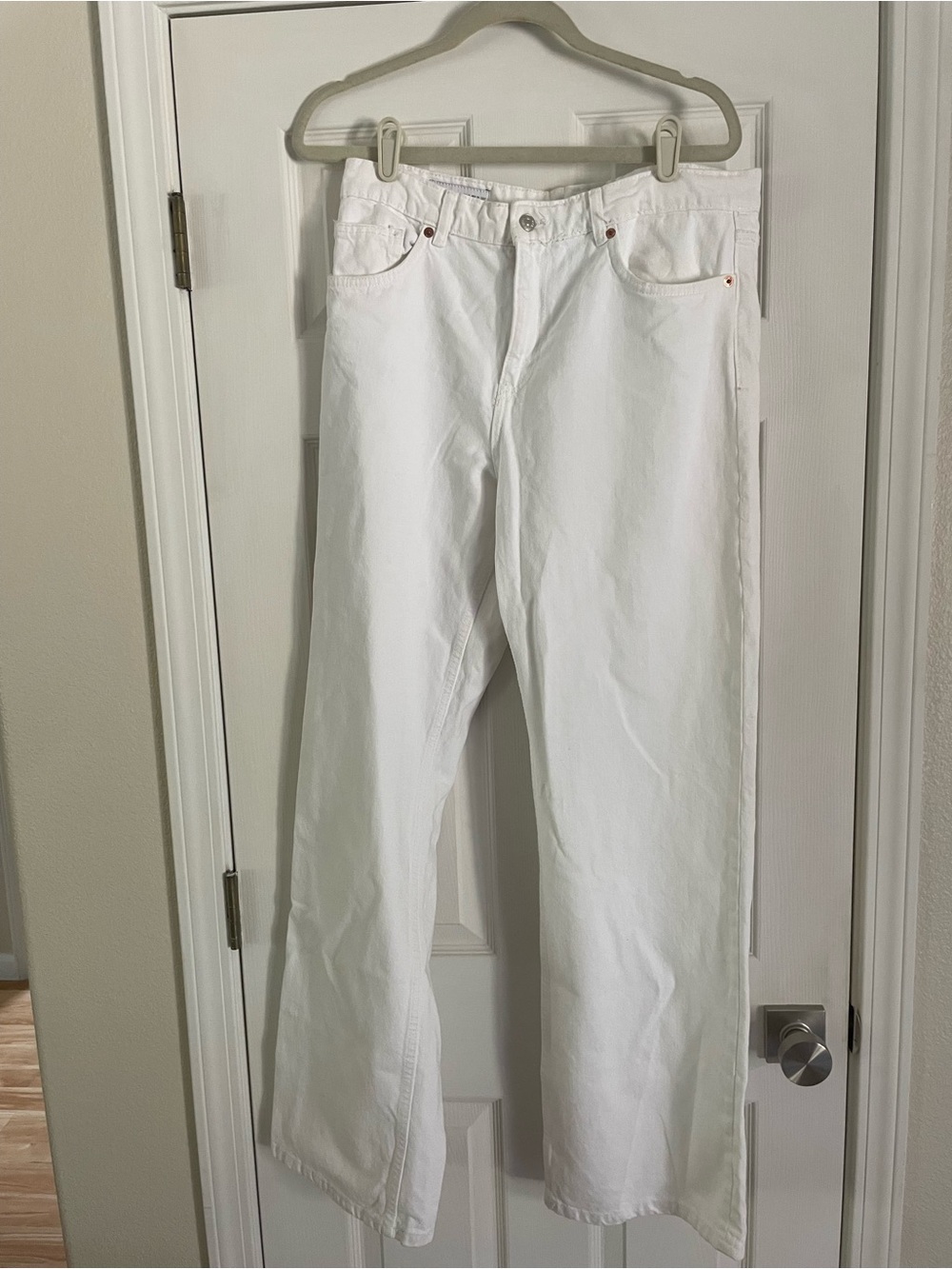 Zara Relaxed White Women's Jeans
